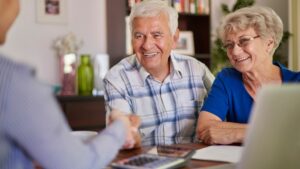 Le prêt immobilier pour Seniors : Quelles solutions après 60 ans ?