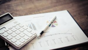 Crowdlending vs banque : comment diversifier ses sources de financement professionnel ?